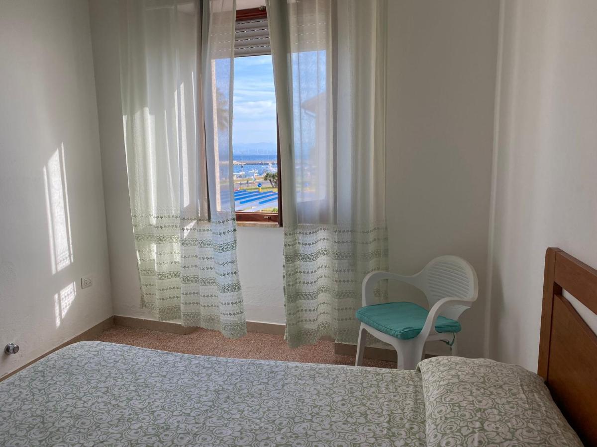 I Fenicotteri - Appartamenti Sul Mare Calasetta Buitenkant foto