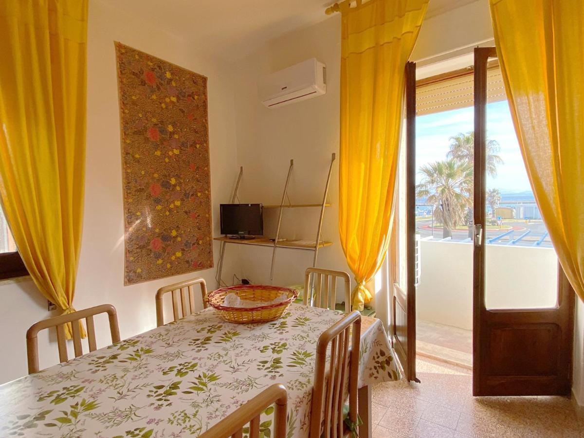I Fenicotteri - Appartamenti Sul Mare Calasetta Buitenkant foto